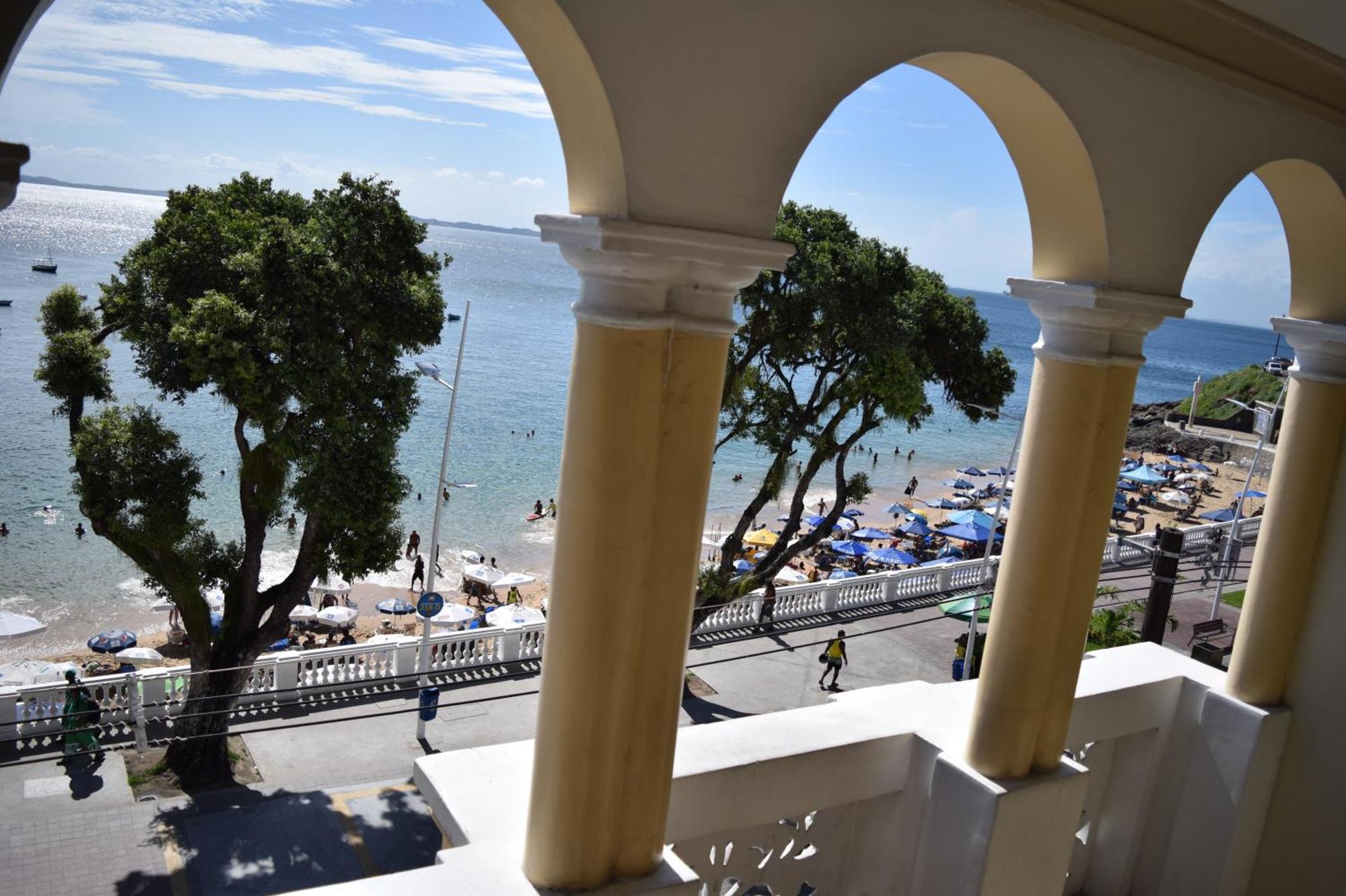 Beach Front Village Салвадор Екстериор снимка